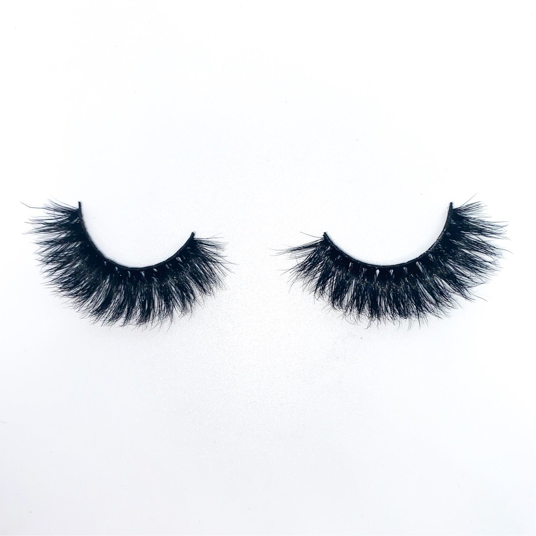 Pretty & Paid Lashes